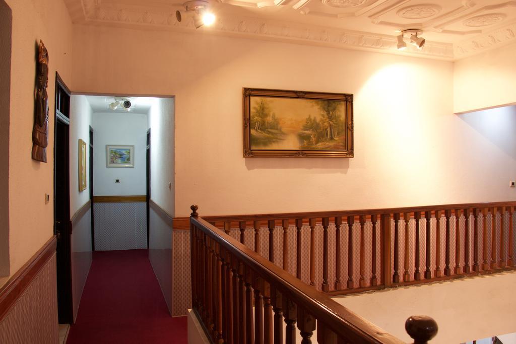 Hill View Hotel Mccarthy Hills Botianaw Dış mekan fotoğraf